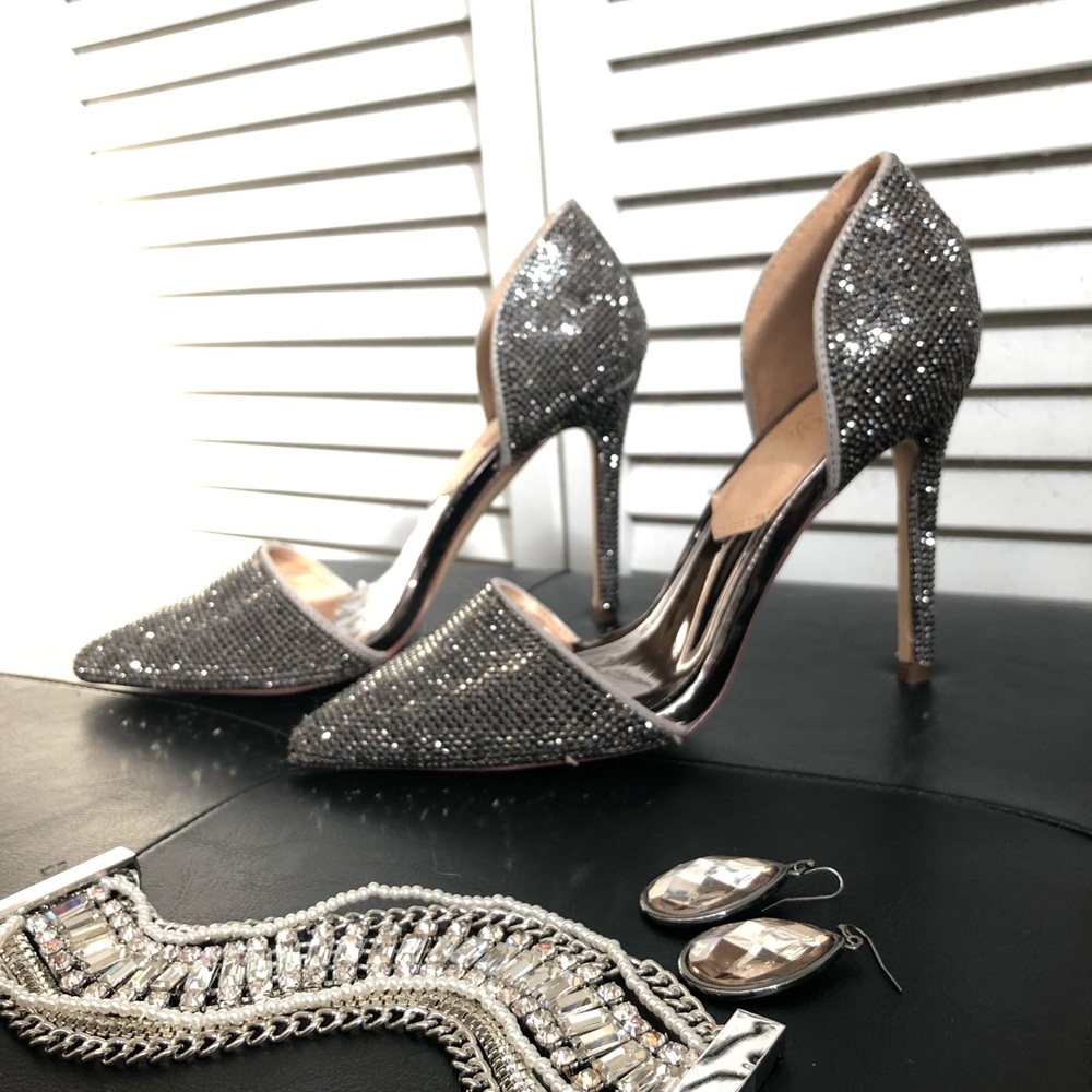 Vigo Fiore Silver studded high heels